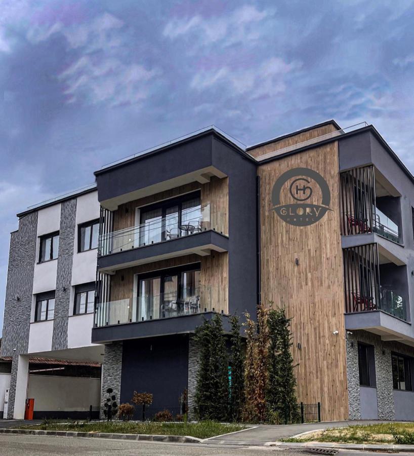 Hotel Glory Oradea Exteriör bild